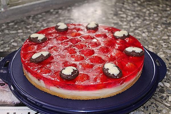 Strawberry – Vanilla – Sponge Cake