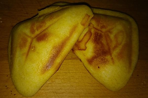 Triangular Muffin Triangular Muffins from Sandwich Maker — Boss Kitchen