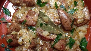 Kidneys in Herbal Cream Sauce À La Gabi