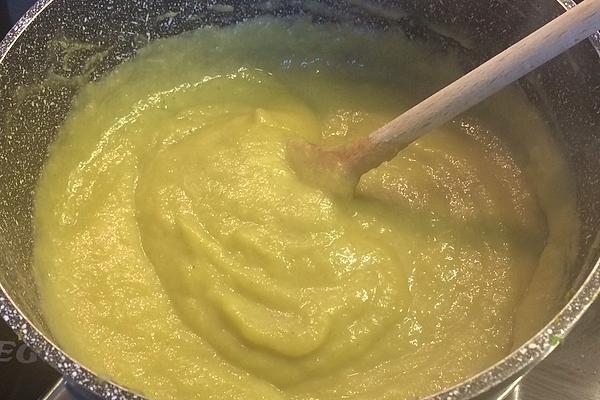 Vegan Pea and Chickpea Soup