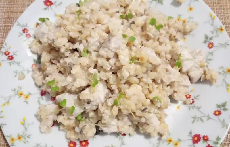 Bulgur in Creamy Garlic Sauce